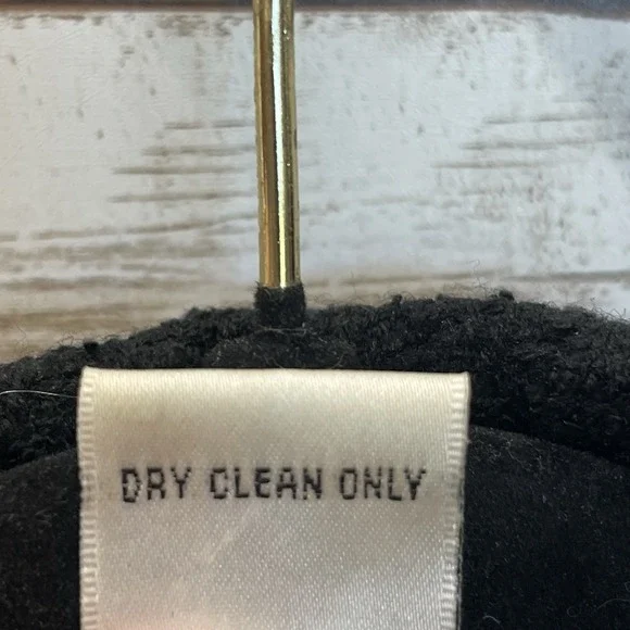 CAbi Womens 2‎ Blazer Jacket Black Textured Tweed 3 Button #881 Professional - Picture 7 of 10